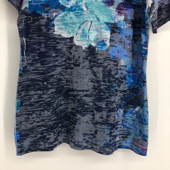 Revolution by Ricki's blue floral short sleeve v-neck t-shirt size M - Picture 3 of 14